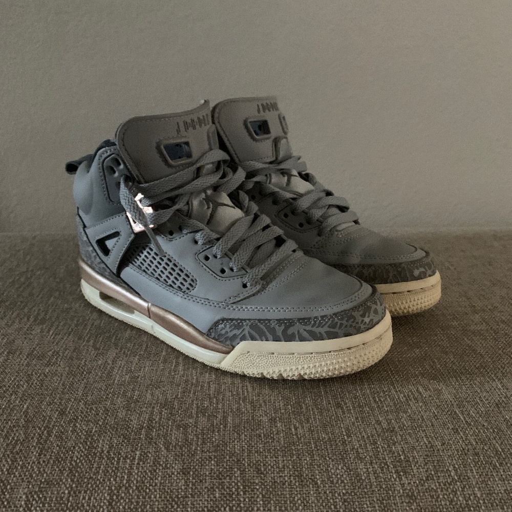 Silver Jordans 4.5